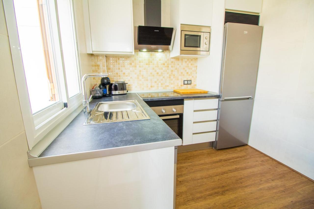 Beautiful Recently Renovated With Wifi And A C Apartment *